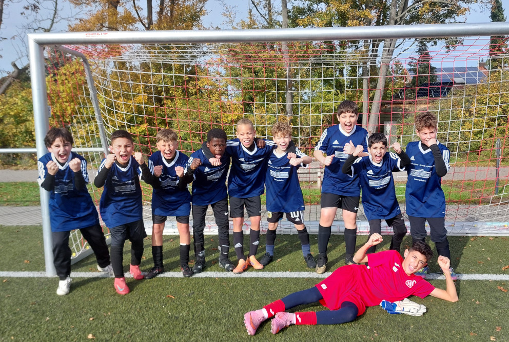 U13-Jungs werden Stadtmeister im Fußball